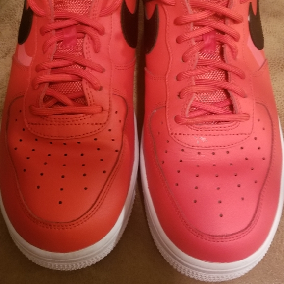 Air Force 1s - Picture 4 of 4
